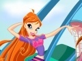 Joc Winx Club Fashion: Bloom VS Flora